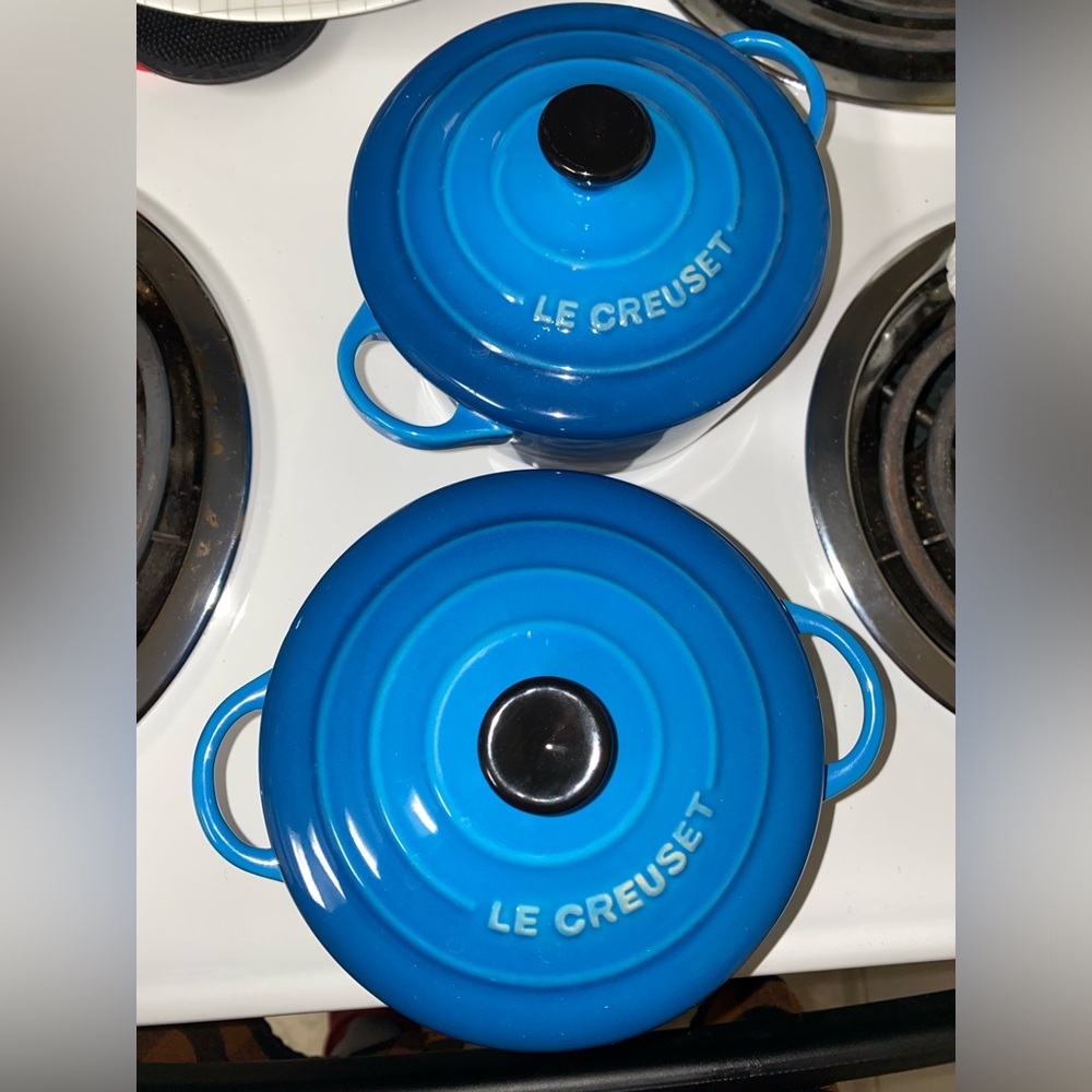 2 Le Creuset Mini Cocotte baking and serving Marseille color.
 0.25 liter